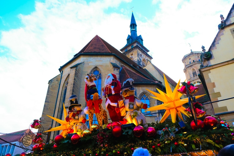 elaborate decoration on Christmas booth