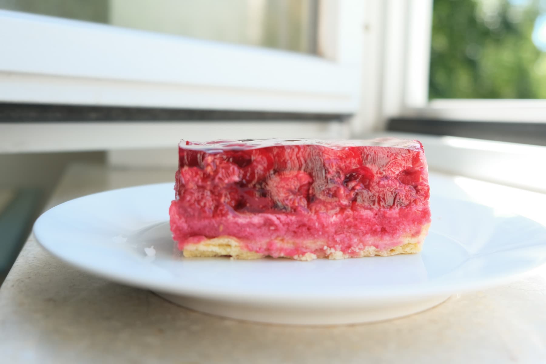 raspberry cake