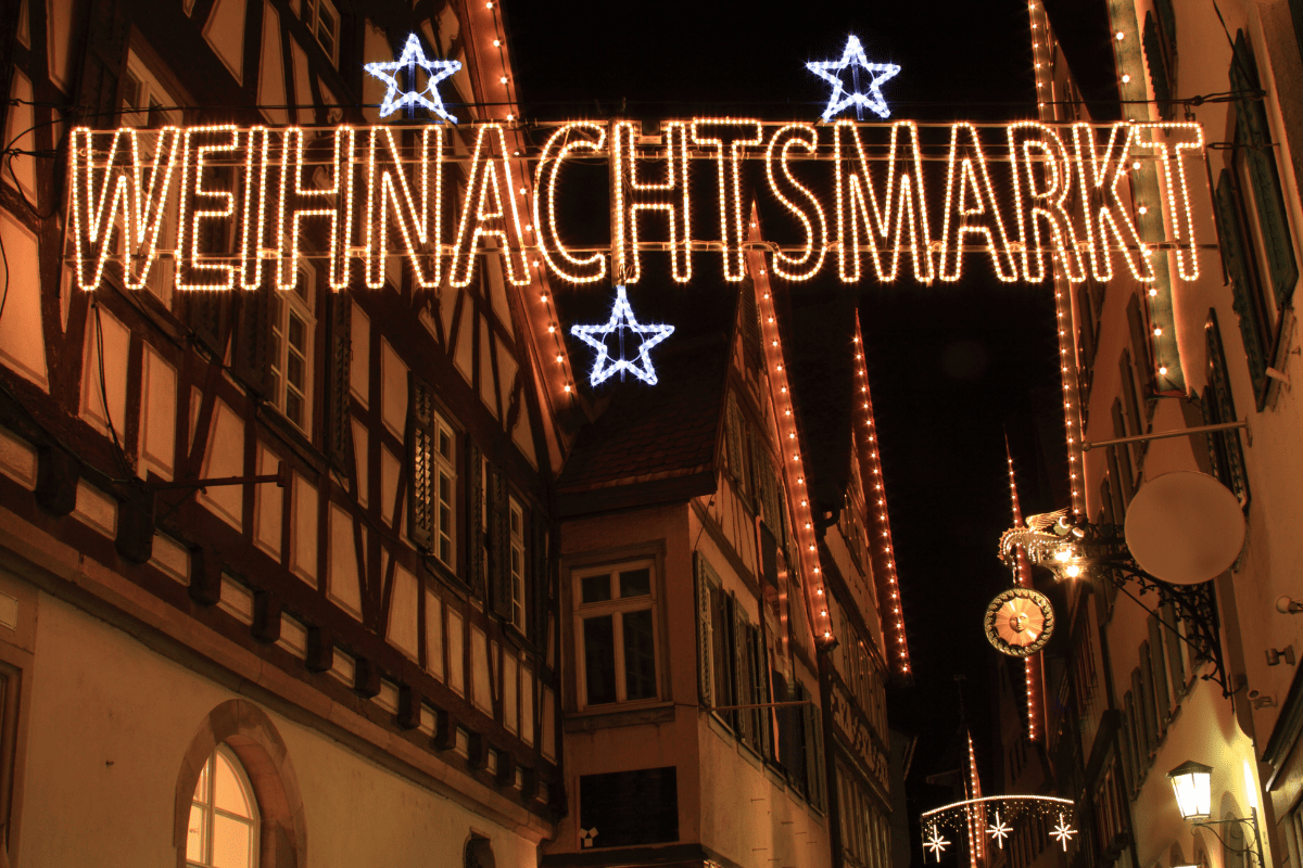 Illuminated Weichnachtsmarkt sign