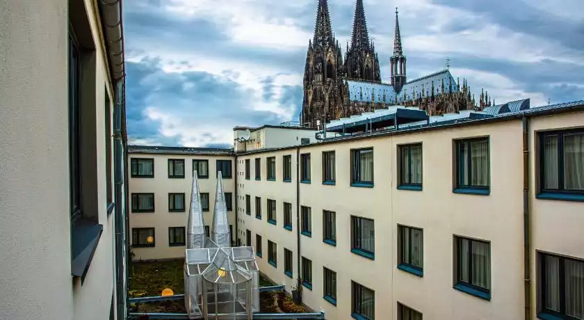 Hotel Mondial am Dom Cologne MGallery