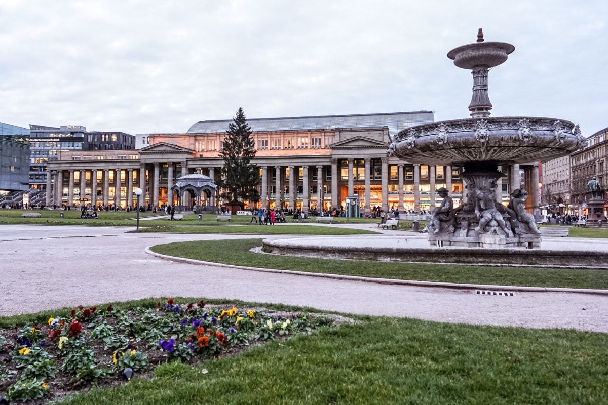 Schlossplatz, Stuttgart