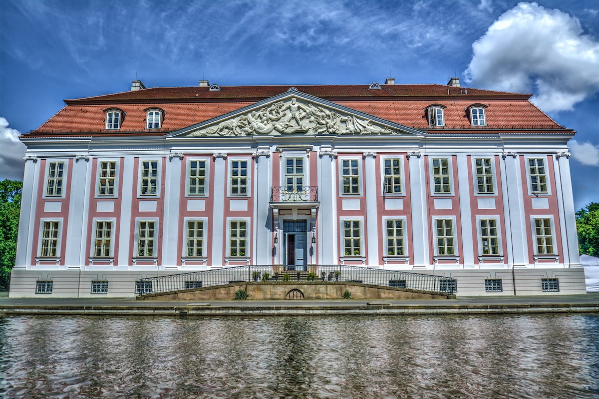 Friedrichsfelde Palace