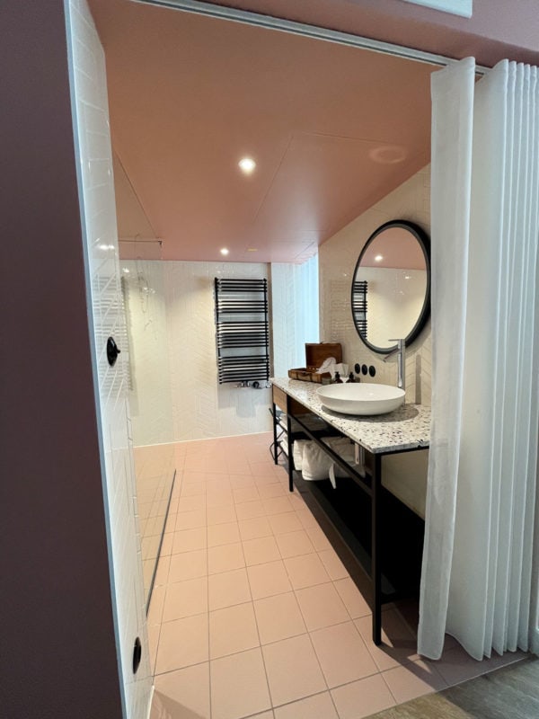 Hotel Sonne sink