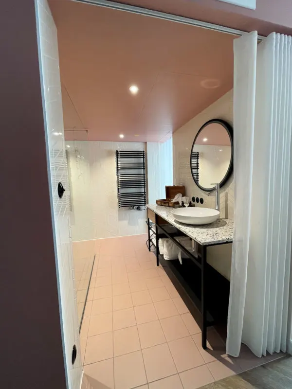 Hotel Sonne sink