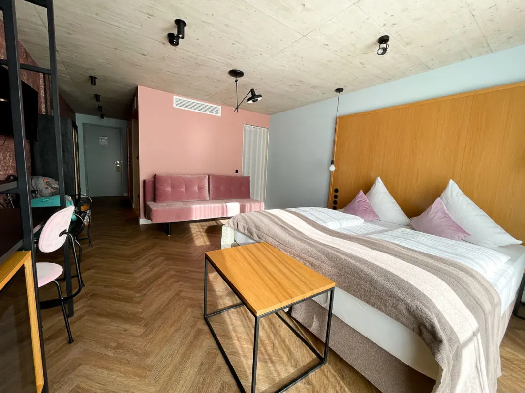 Hotel Sonne bedroom