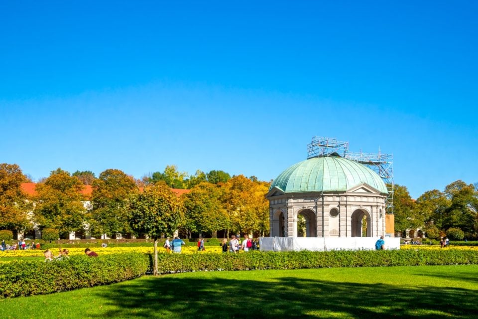 Are Summer Months the Best Time to Visit? Weather, Climate and Seasons ...