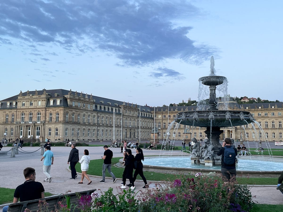 Schlossplatz Stuttgart 