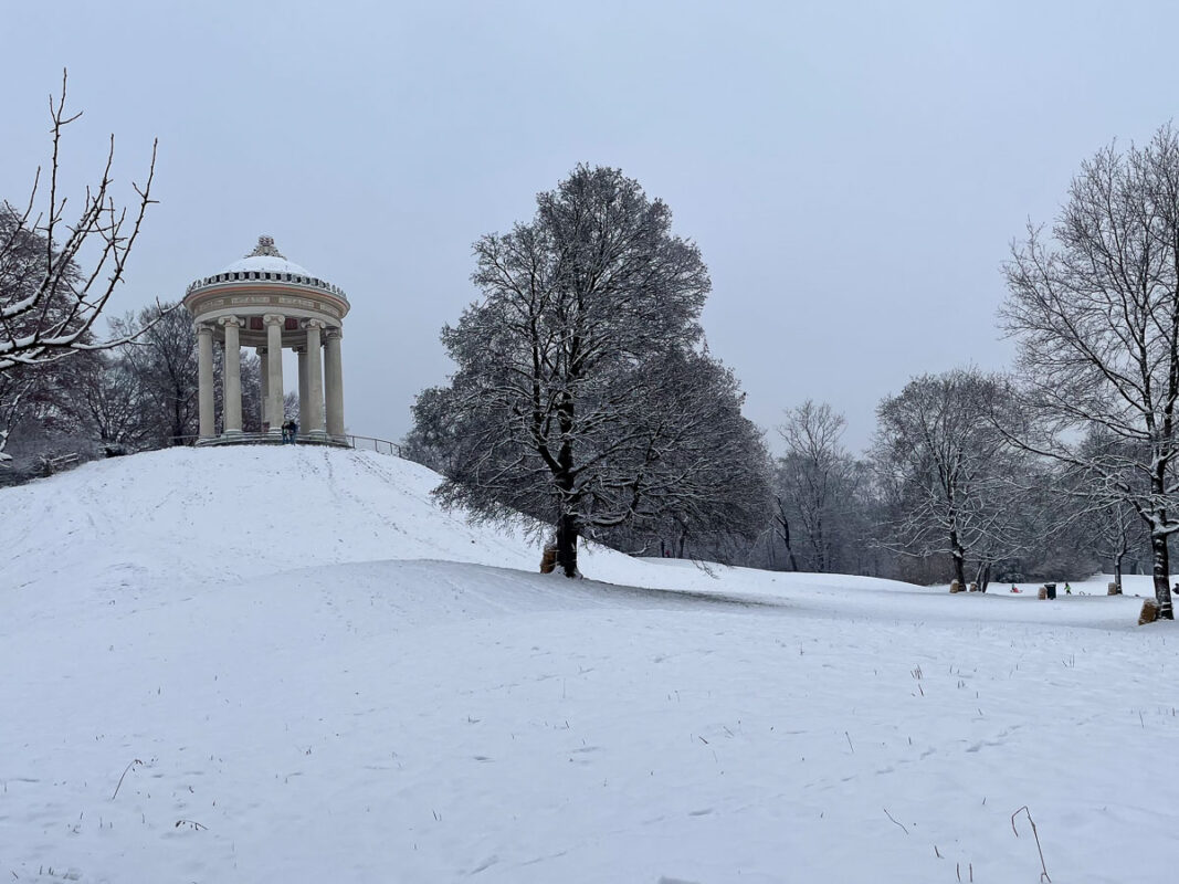 English garden in winter