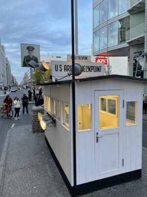 Berlin Checkpoint Charlie