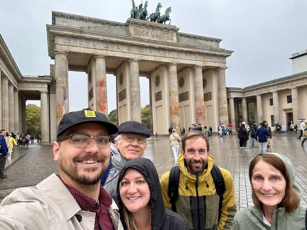 Matti with a private tour group in Berlin